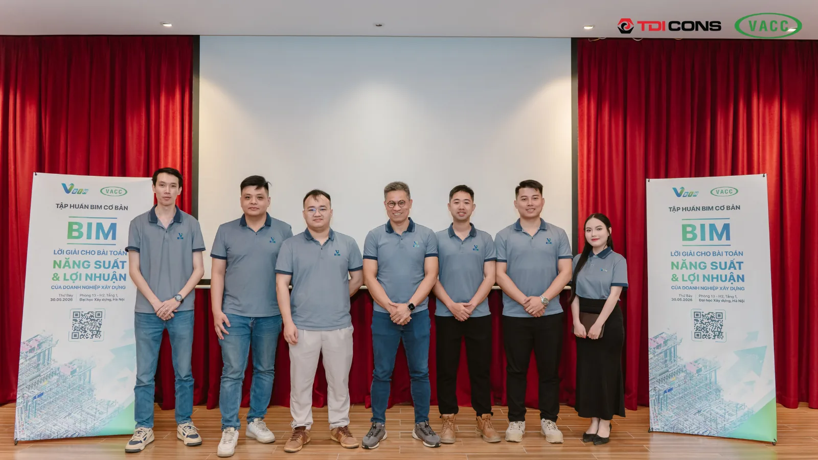 VBIM 与 TDI CONS 代表共同出席